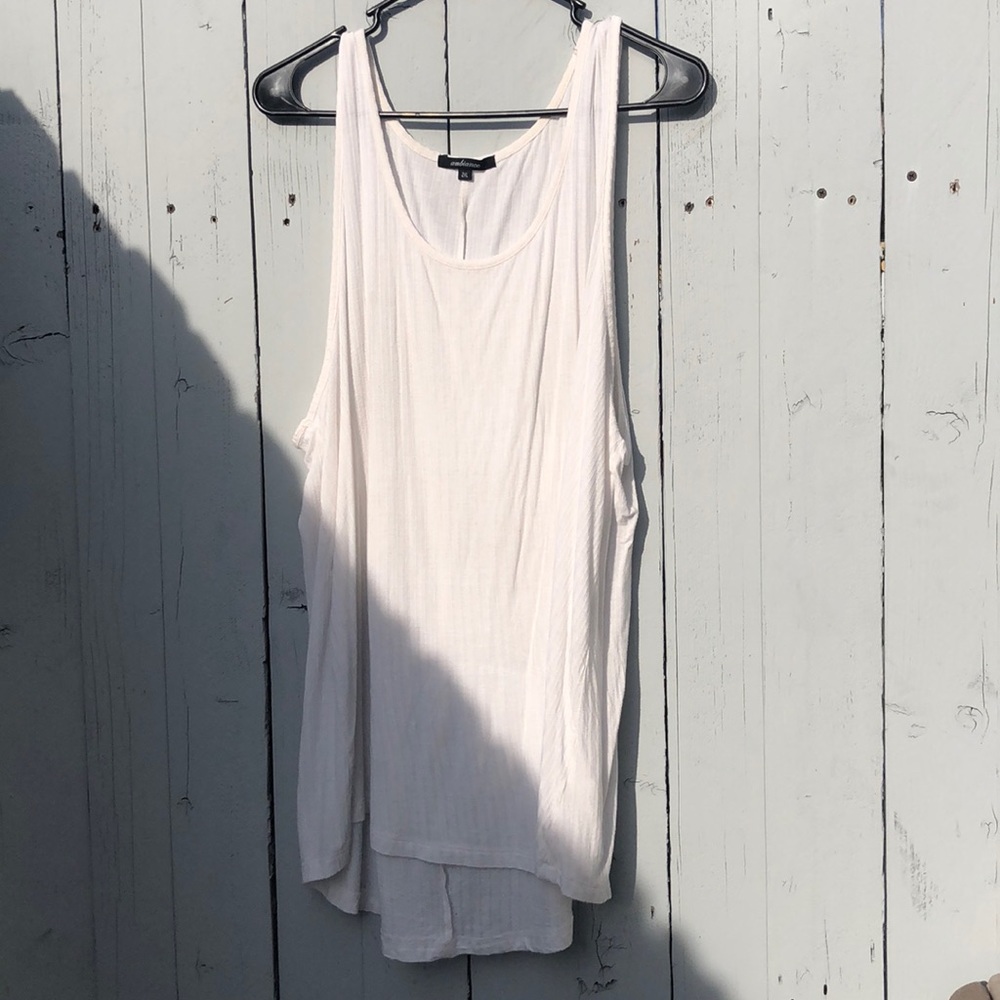 White detailed camisole shirt